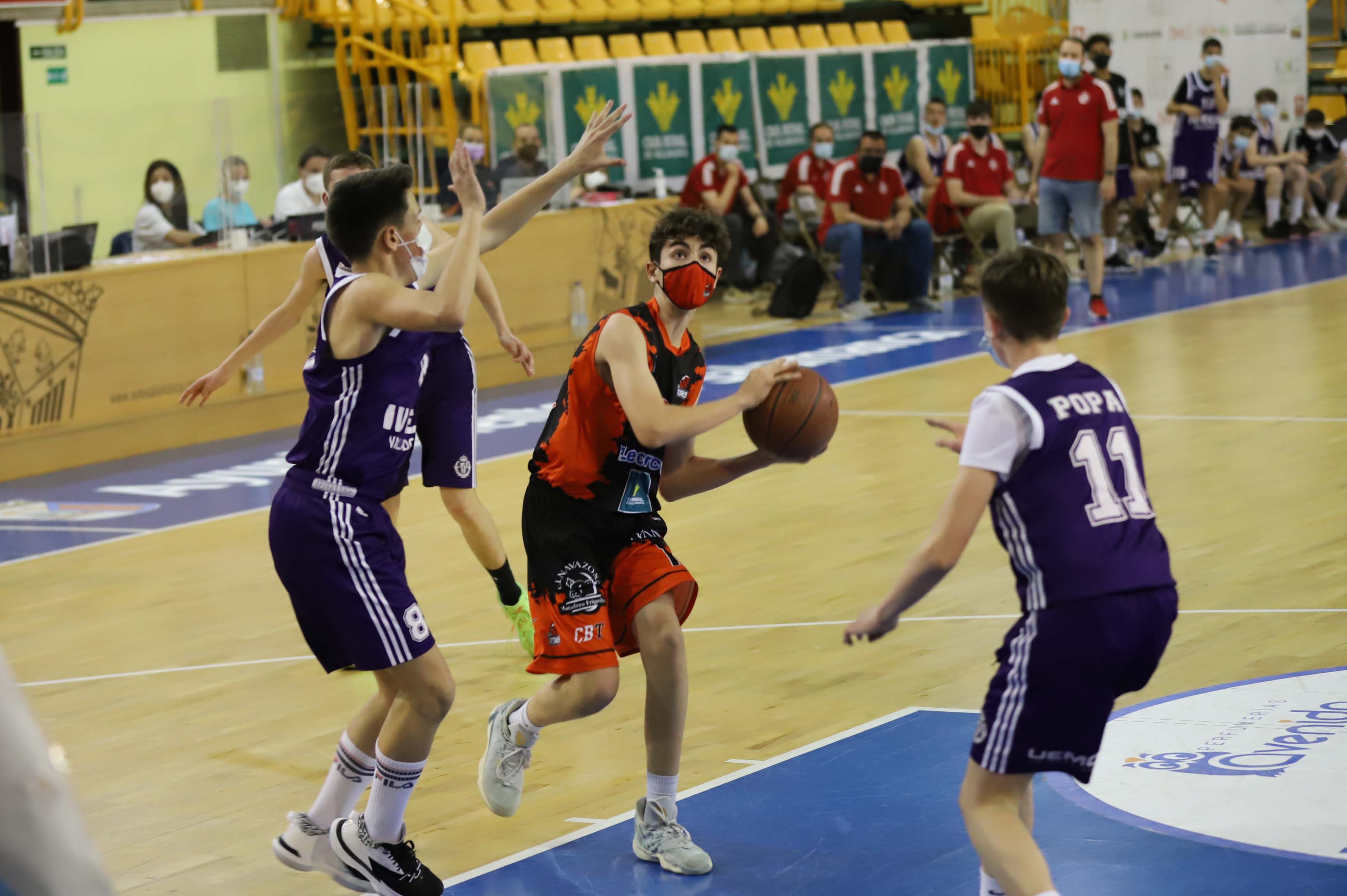 Final a cuatro masculina infantil E. Leclerc - Iveco Valladolid (65-53)