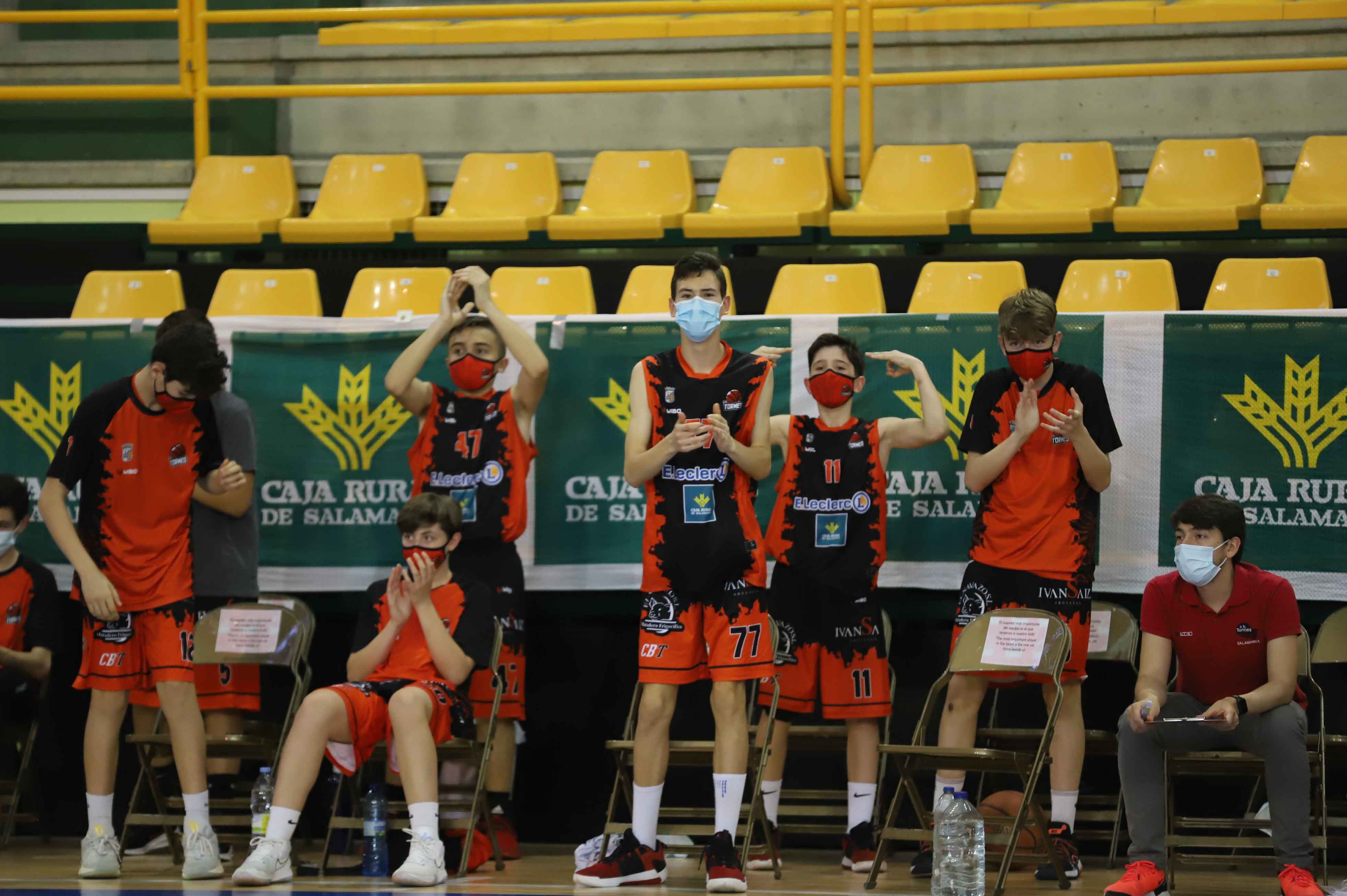 Final a cuatro masculina infantil E. Leclerc - Iveco Valladolid (65-53)