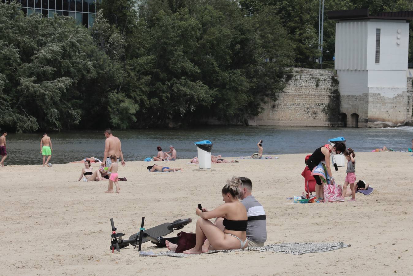 El calor saca a los vallisoletanos a la calle