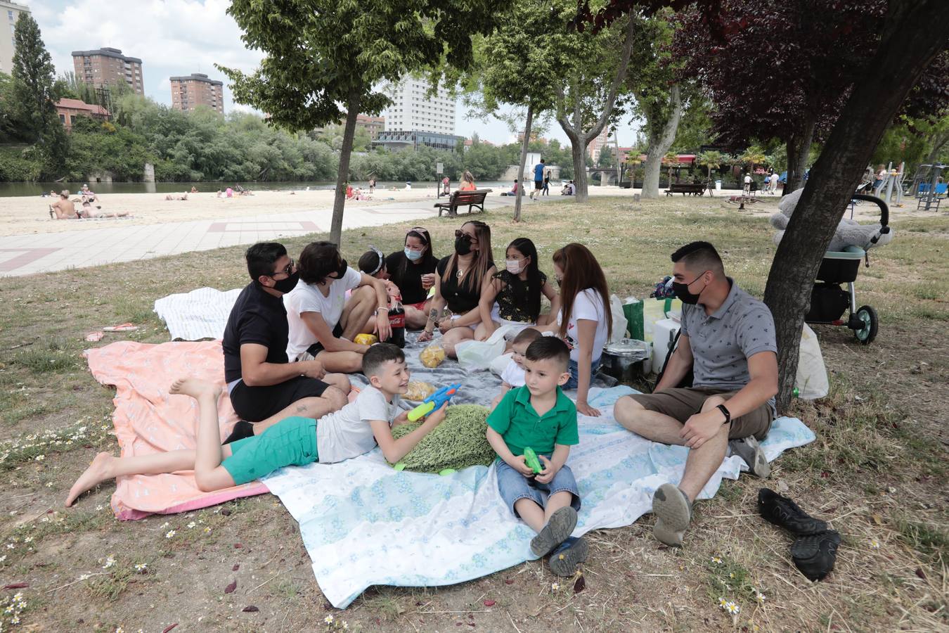 El calor saca a los vallisoletanos a la calle