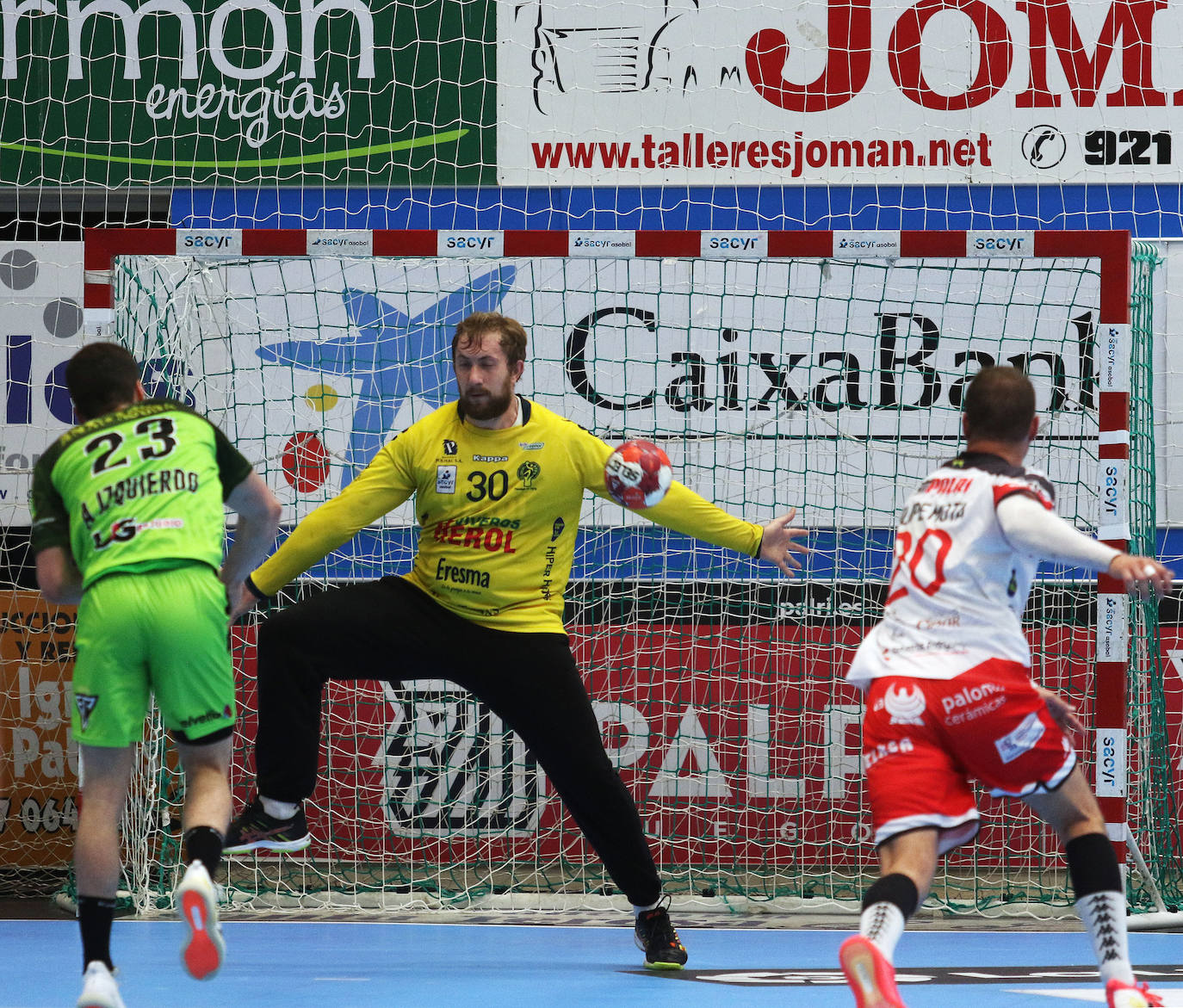 Encuentro entre el balonmano nnava y Anaitasuna. 