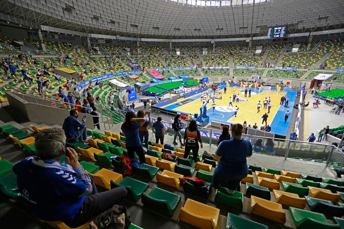 Fotos: El público regresa al Coliseum