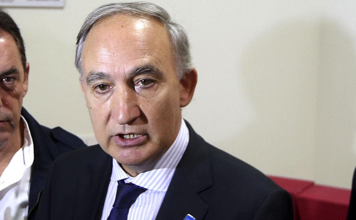 José Antonio Largo, rector de la UVa. 