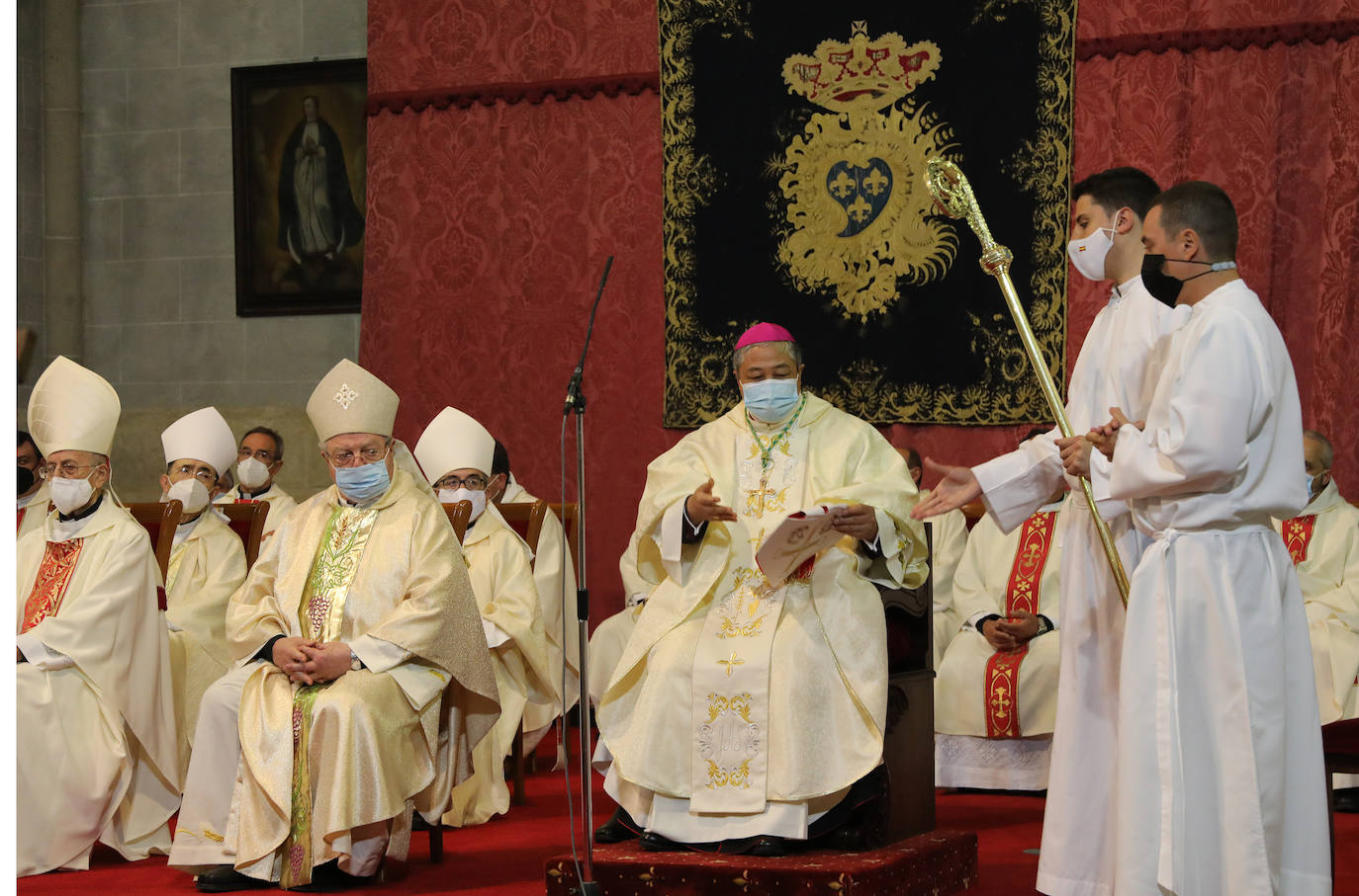 La eucaristía oficiada por el Nuncio del Papa y el obispo de Palencia se pudo ver desde cualquier punto del mundo.