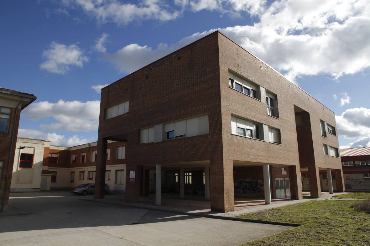 Instituto Marqués de Lozoya.
