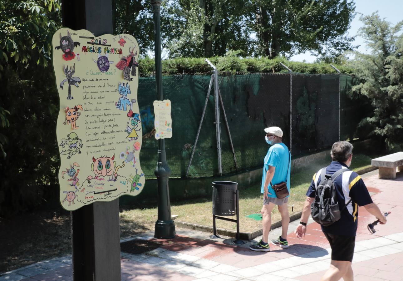 Fotos: Las farolas de las calles aledañas al Esgueva lucen los dibujos de los niños de seis colegios de Valladolid