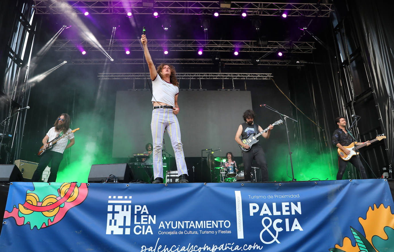 Fotos: Derby Motoreta&#039;s Burrito Kachimba devuelve la ilusión del Palencia Sonora