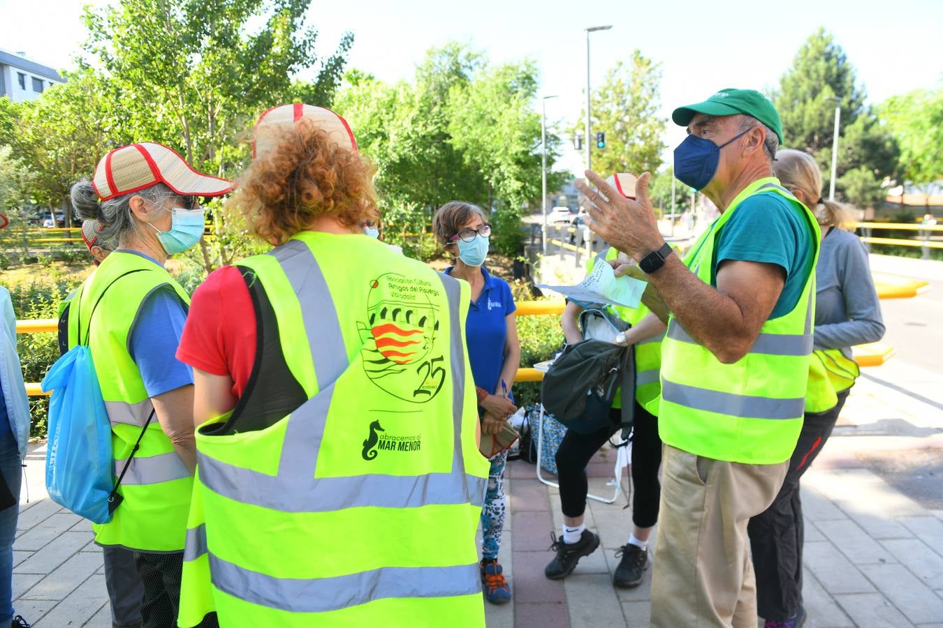 Fotos: Labores de limpieza del Esgueva en Valladolid