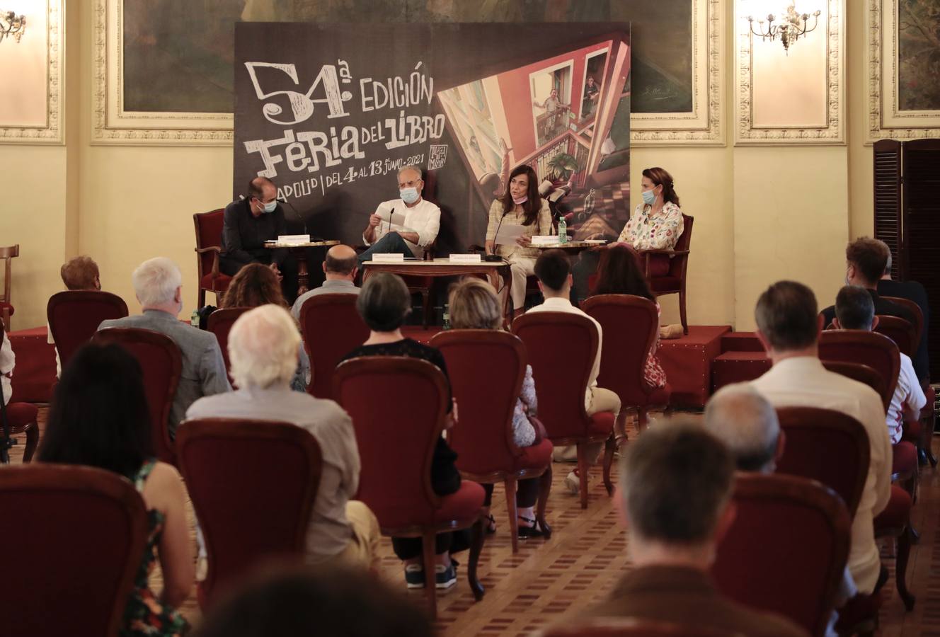 Fotos: La Feria del Libro de Valladolid rinde homenaje a José Jiménez Lozano