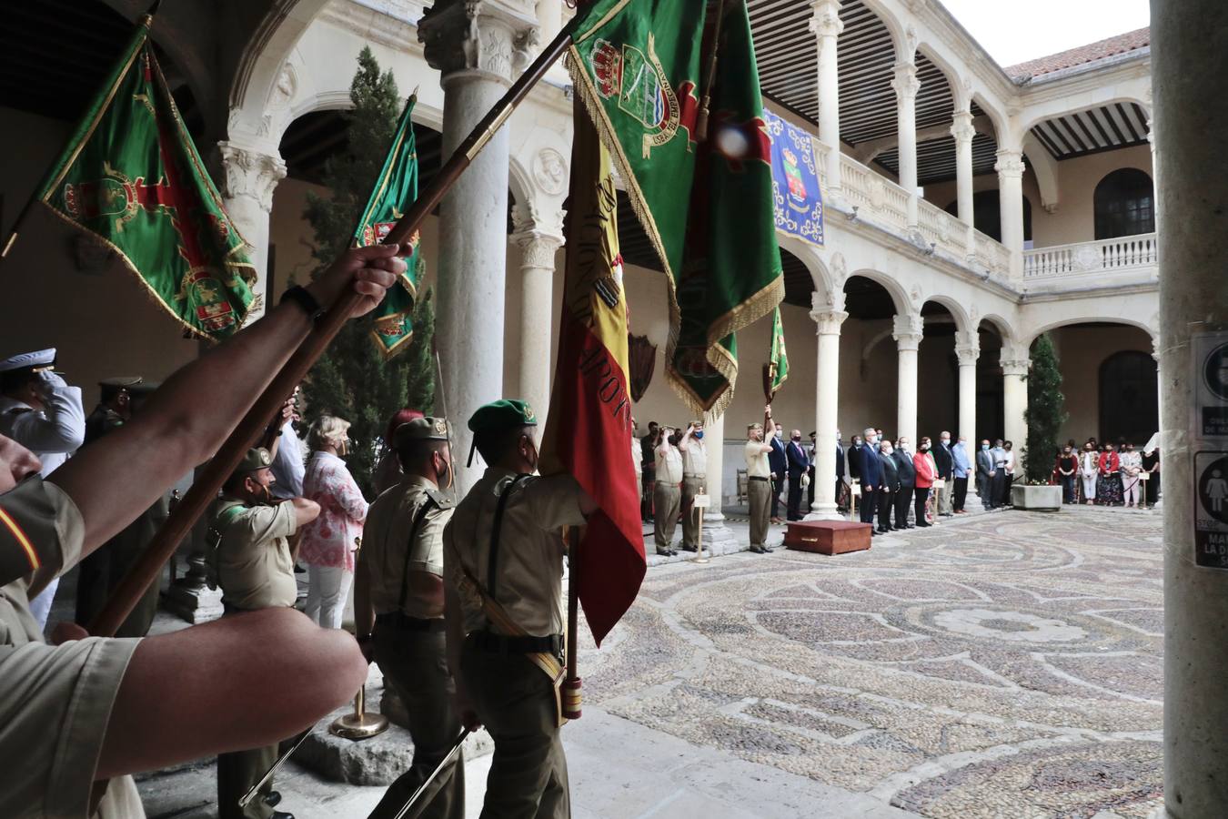 Fotos: Despedida al general José Rivas Moriana en el Palacio Real de Valladolid