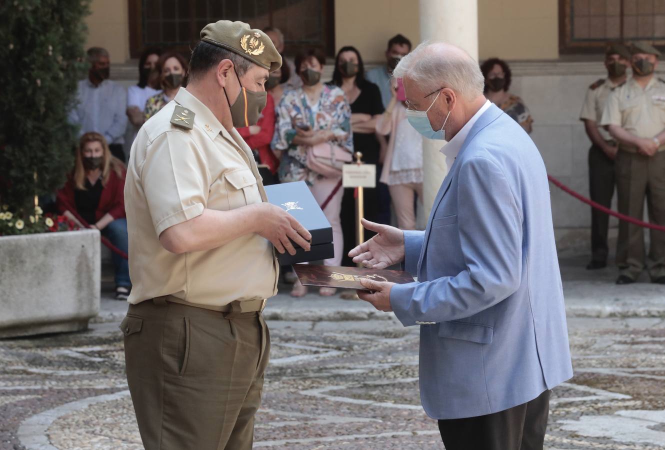 Fotos: Despedida al general José Rivas Moriana en el Palacio Real de Valladolid