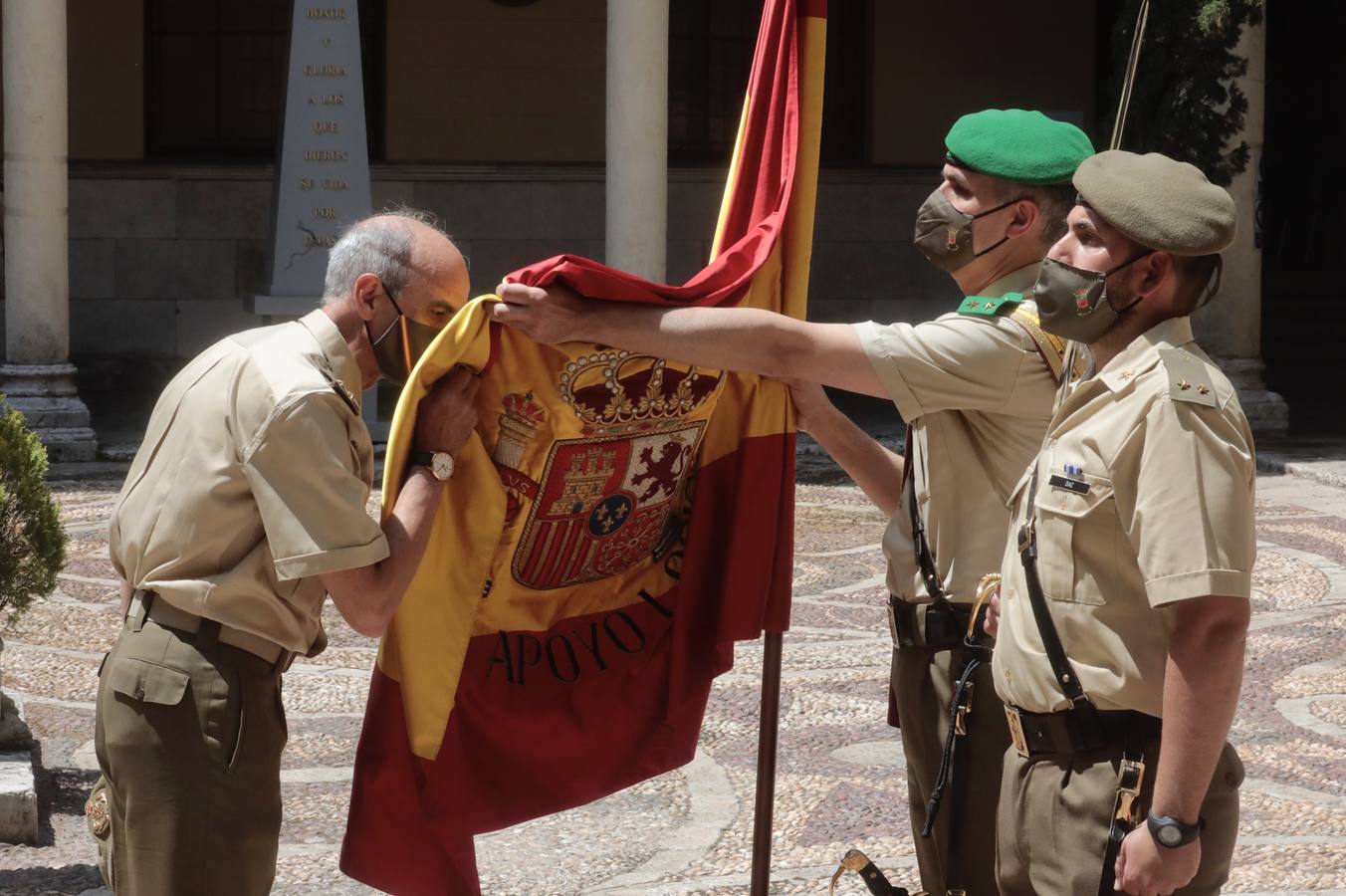 Fotos: Despedida al general José Rivas Moriana en el Palacio Real de Valladolid