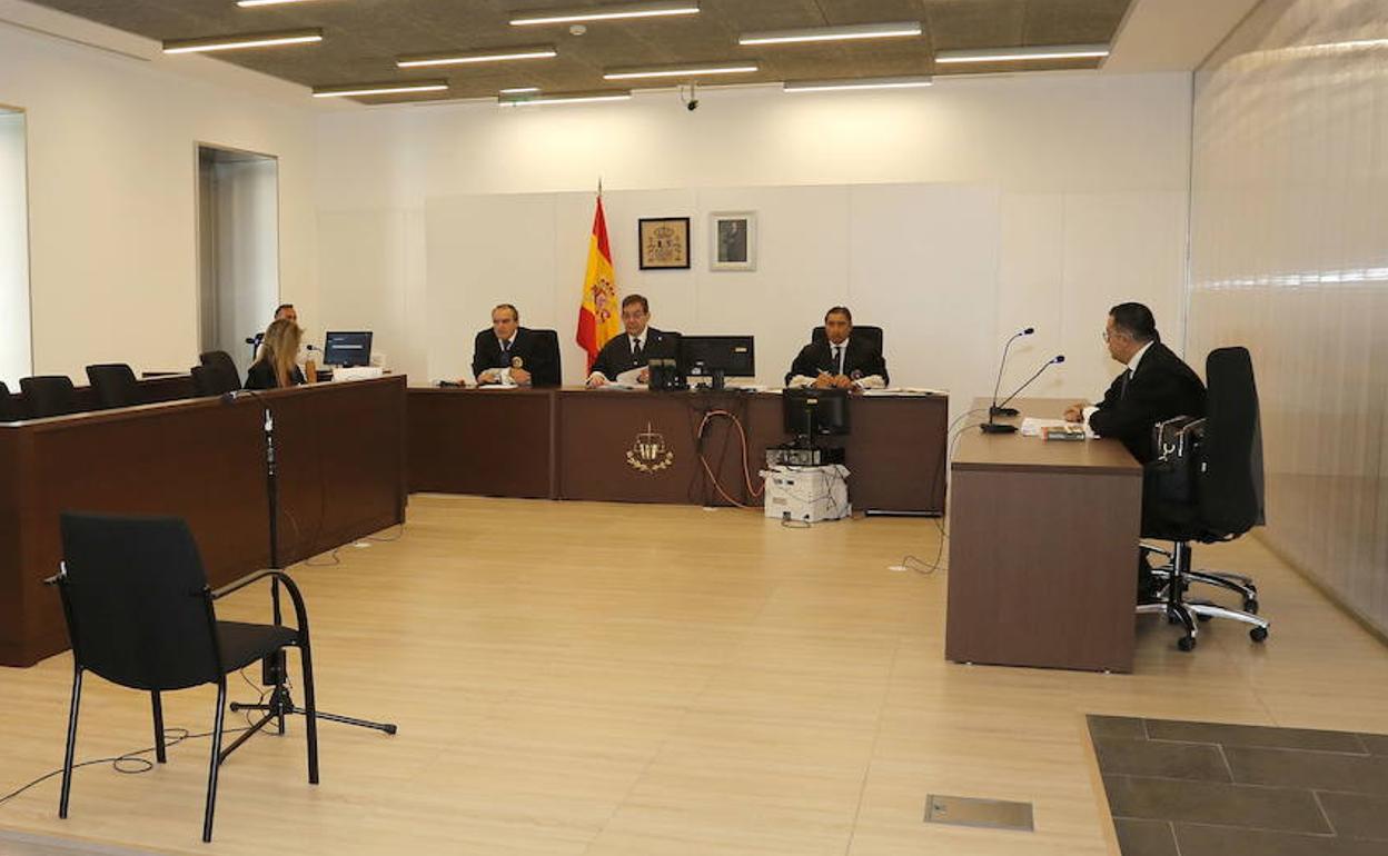 Visto para sentencia el juicio contra el exalcalde de La Puebla de Valdavia por prevaricación