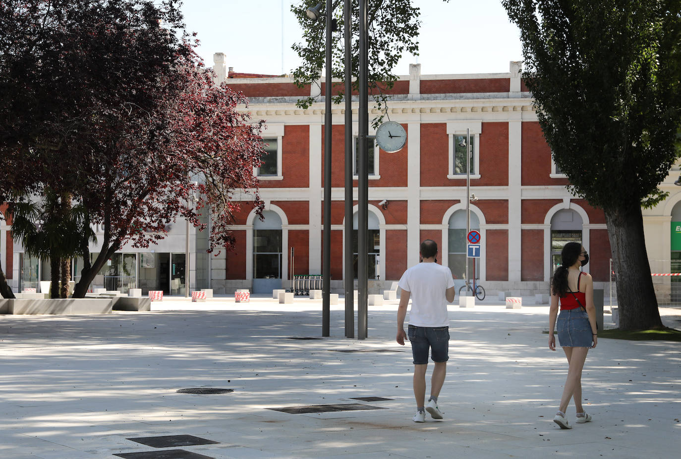 Fotos: Los Jardinillos lucen una imagen renovada al llegar a Palencia