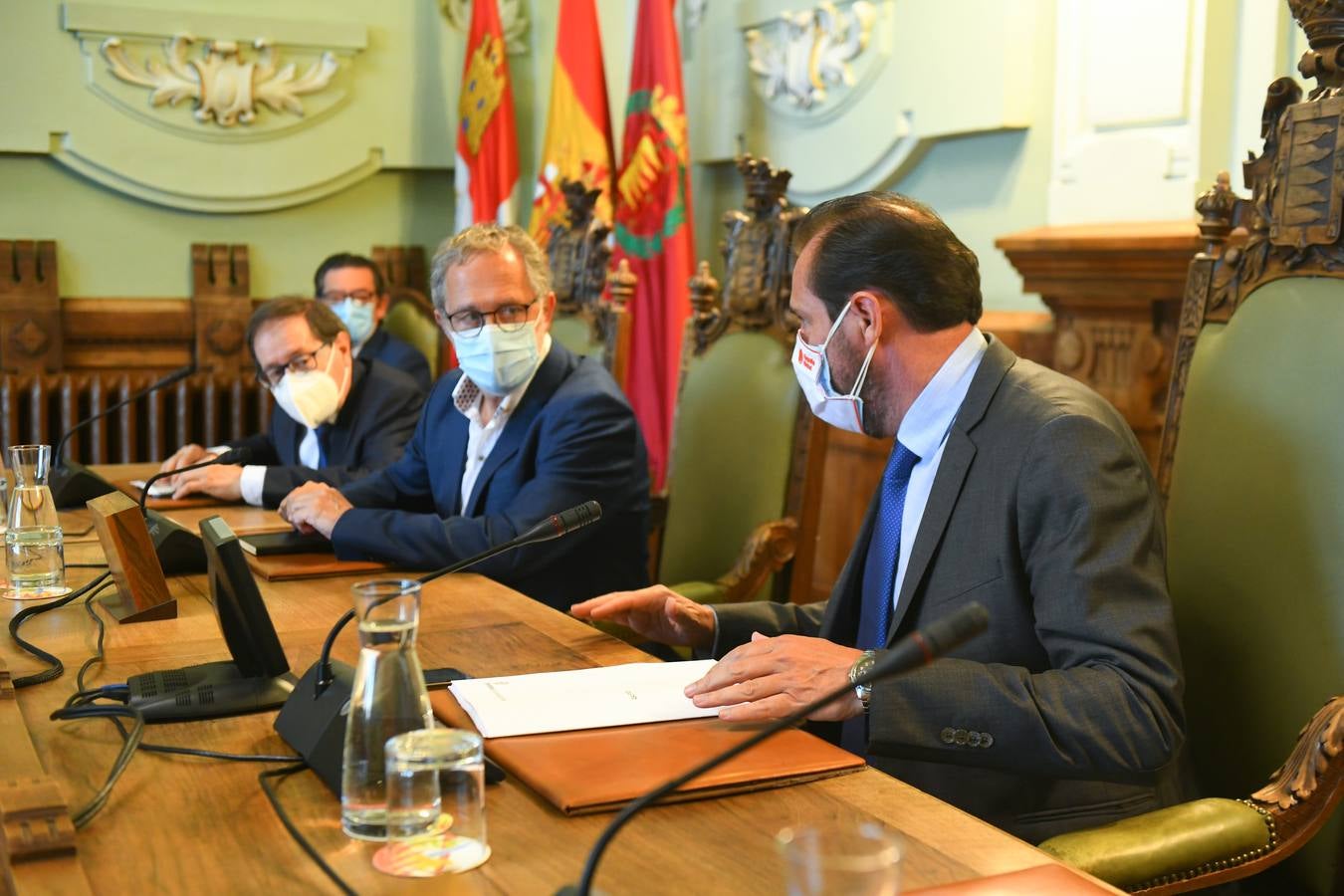 Fotos: Pleno en el Ayuntamiento de Valladolid