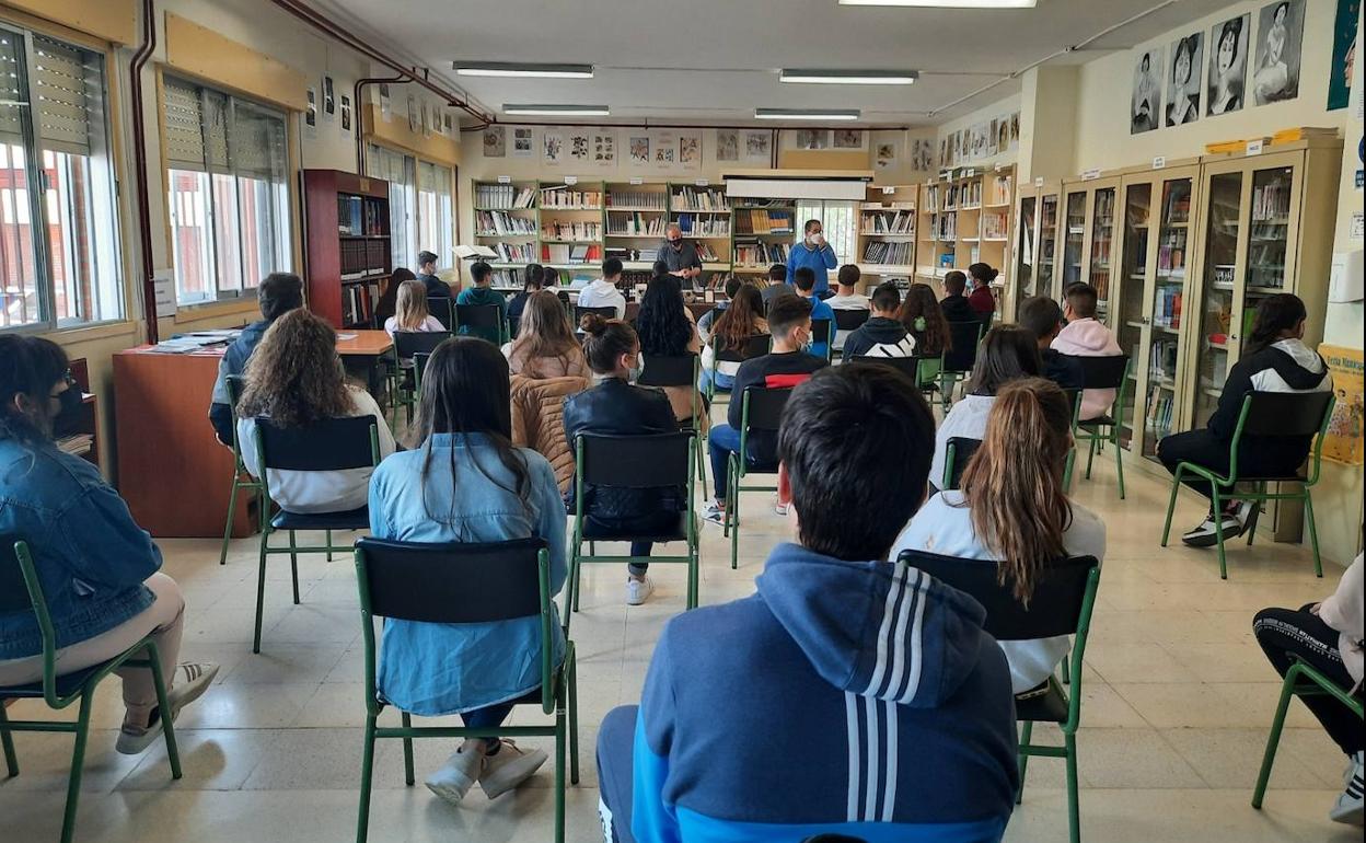 Una actividad en el IES Leonardo da Vinci de Alba de Tormes.