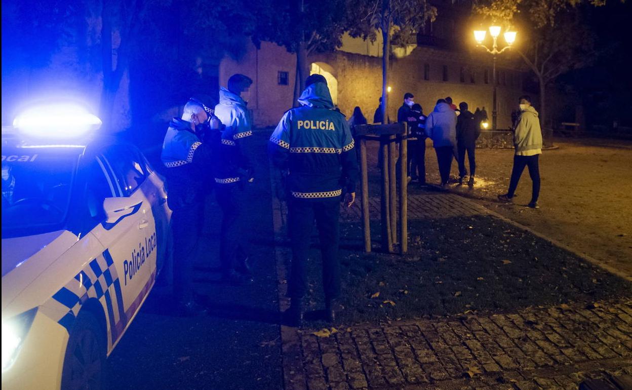 Agentes de Policía en una imagen de archivo.