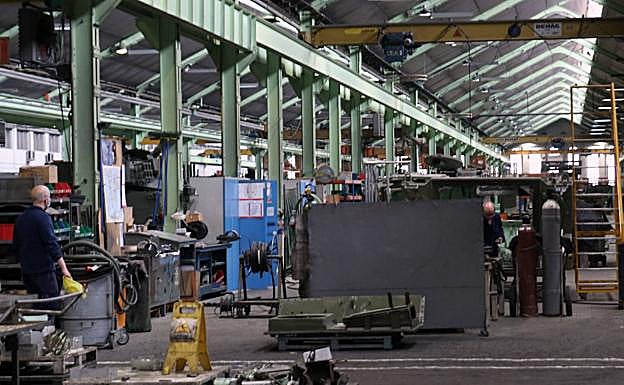 Trabajos de mantenimiento en la Base Mixta de Segovia. 