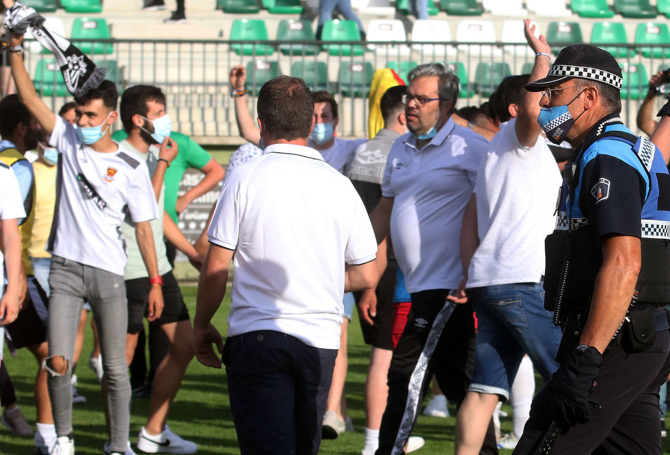 Altercados al final del partido entre Unami y Ciudad Rodrigo 