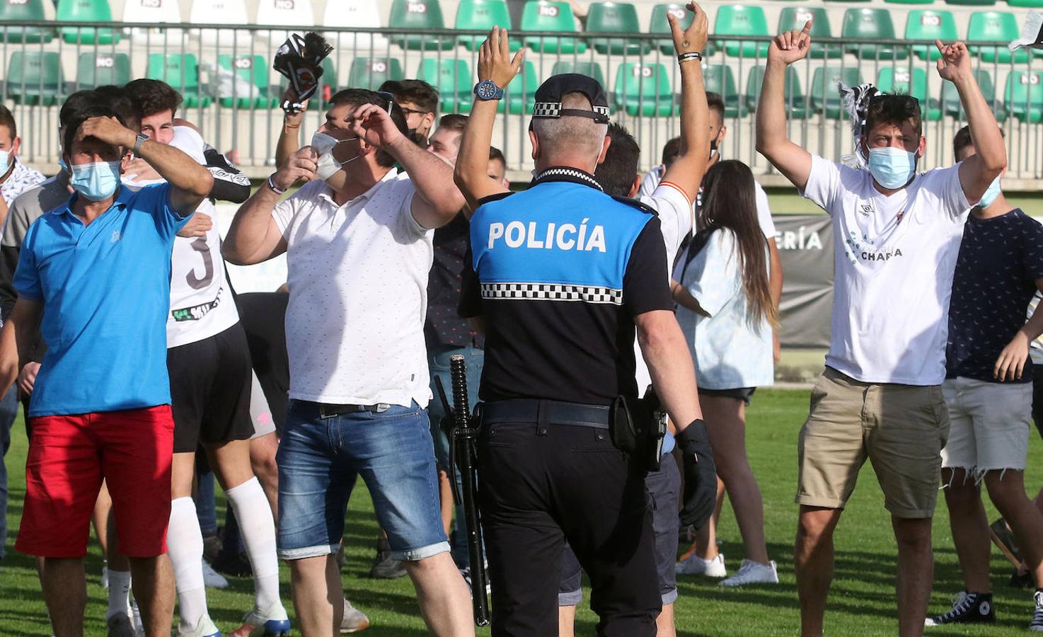 Altercados al final del partido entre Unami y Ciudad Rodrigo 