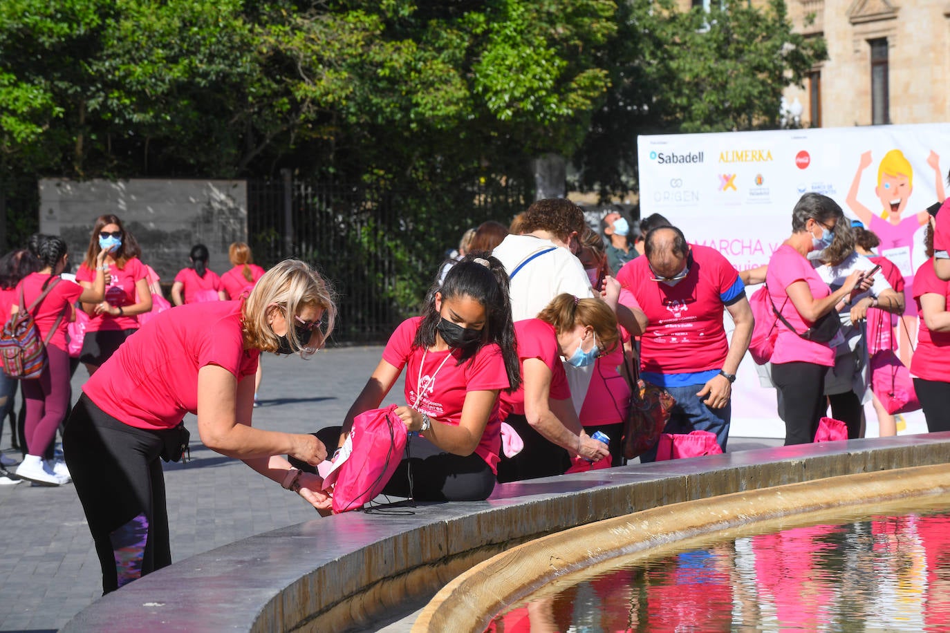 Fotos: IV Marcha y Carrera de las Mujeres en Valladolid (4/6)