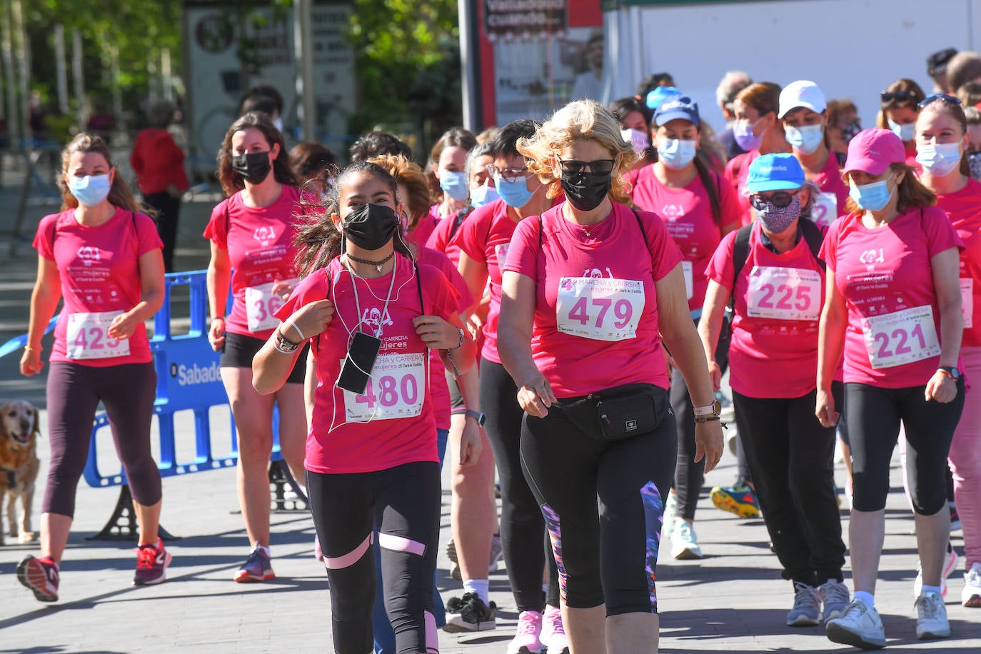 Fotos: IV Marcha y Carrera de las Mujeres en Valladolid (4/6)