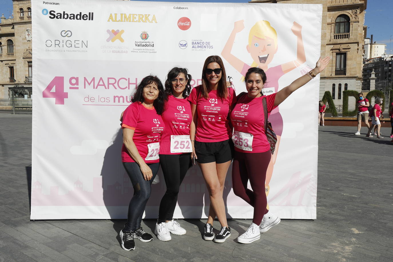 Fotos: IV Marcha y Carrera de las Mujeres en Valladolid (2/5)