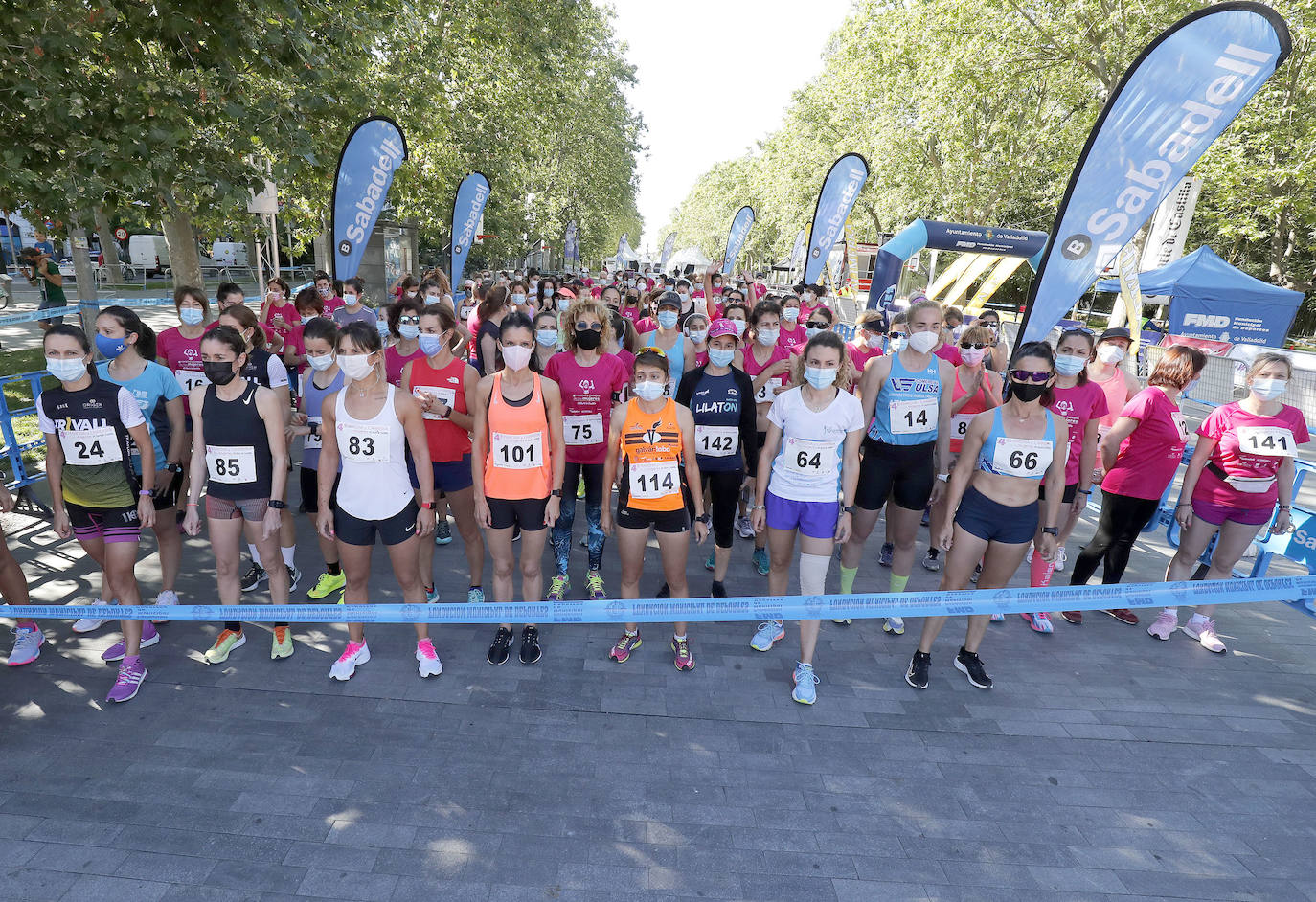 Fotos: IV Marcha y Carrera de las Mujeres en Valladolid (2/5)