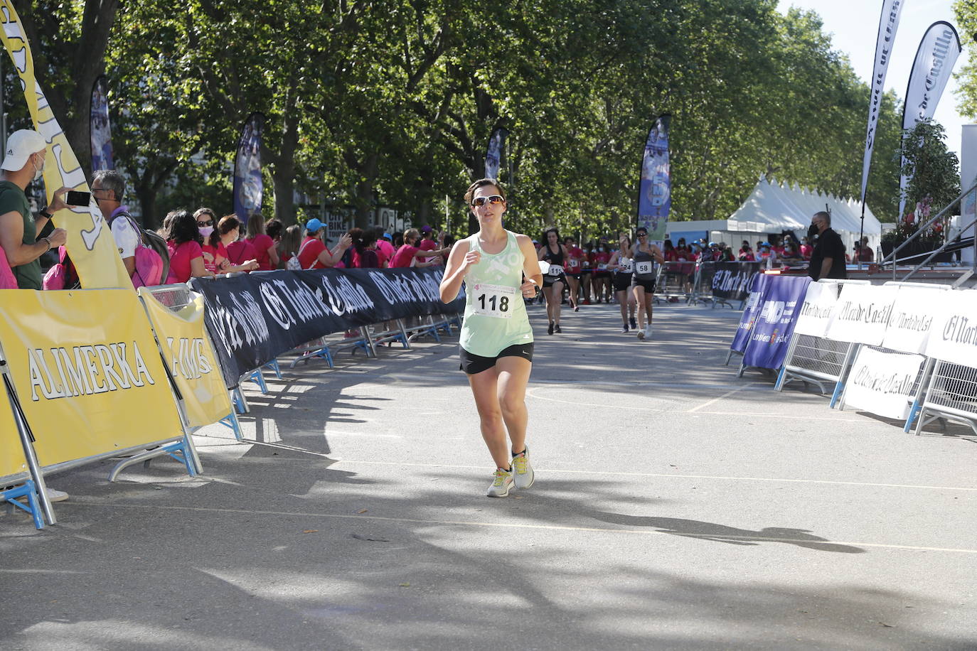 Fotos: IV Marcha y Carrera de las Mujeres en Valladolid (3/5)