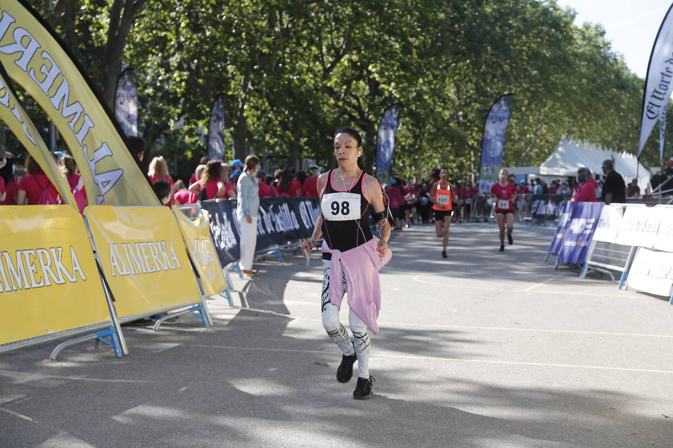 Fotos: IV Marcha y Carrera de las Mujeres en Valladolid (3/5)