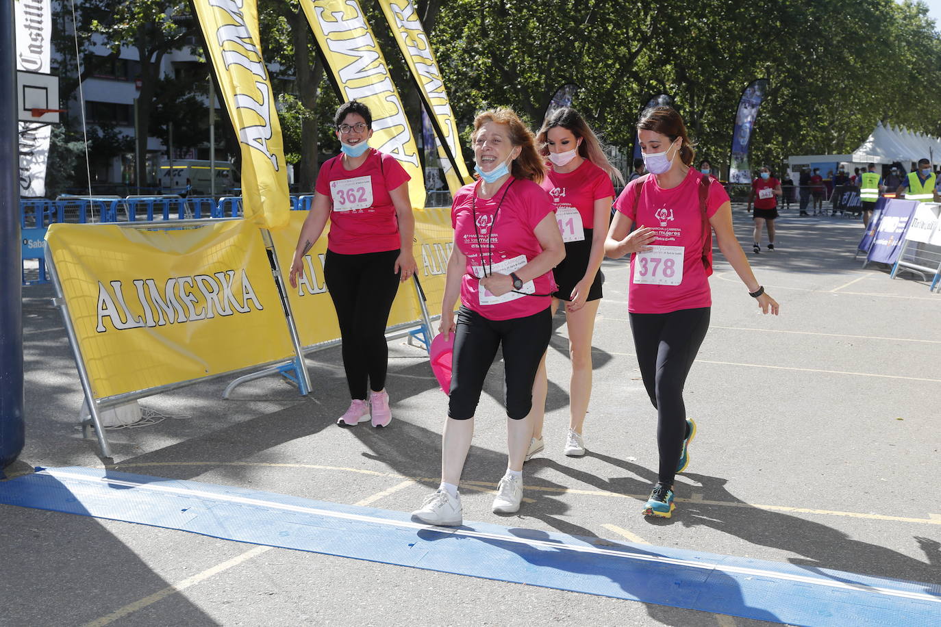 Fotos: IV Marcha y Carrera de las Mujeres en Valladolid (4/5)