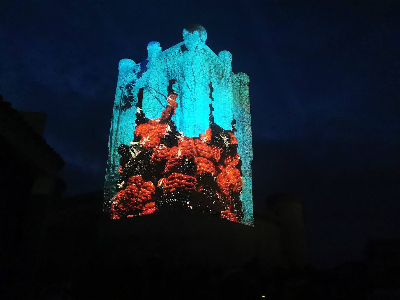 Fotos: Un videomapping recuerda en Torrelobatón la victoria de los comuneros en la localidad en 1521
