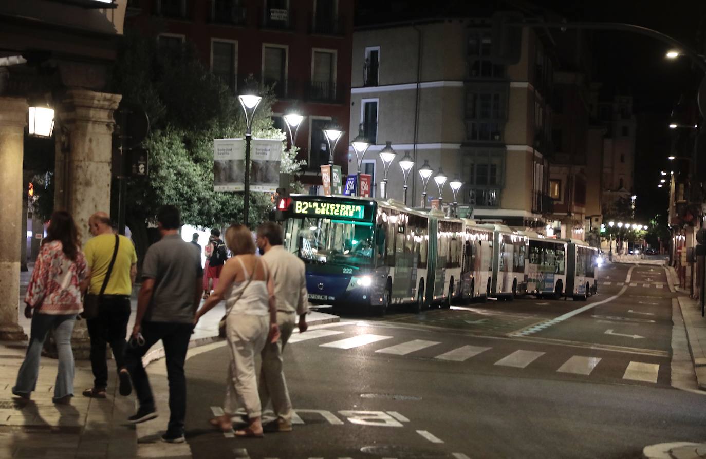 Fotos: Ambiente nocturno en Valladolid