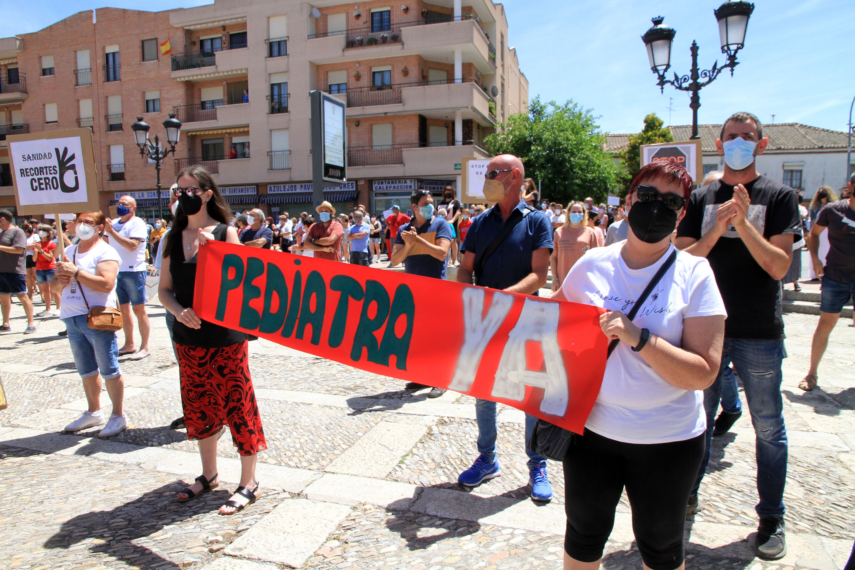 Momento de la manifestación celebrada en Nava de la Asunción.