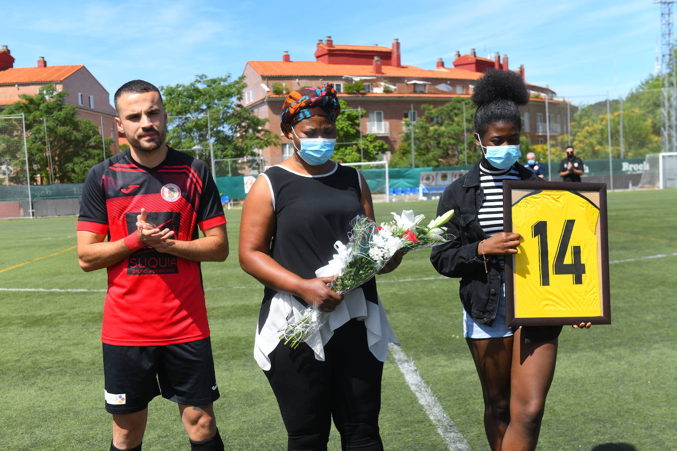 Fotos: Homenaje a Manasés el joven fallecido en el Pisuerga