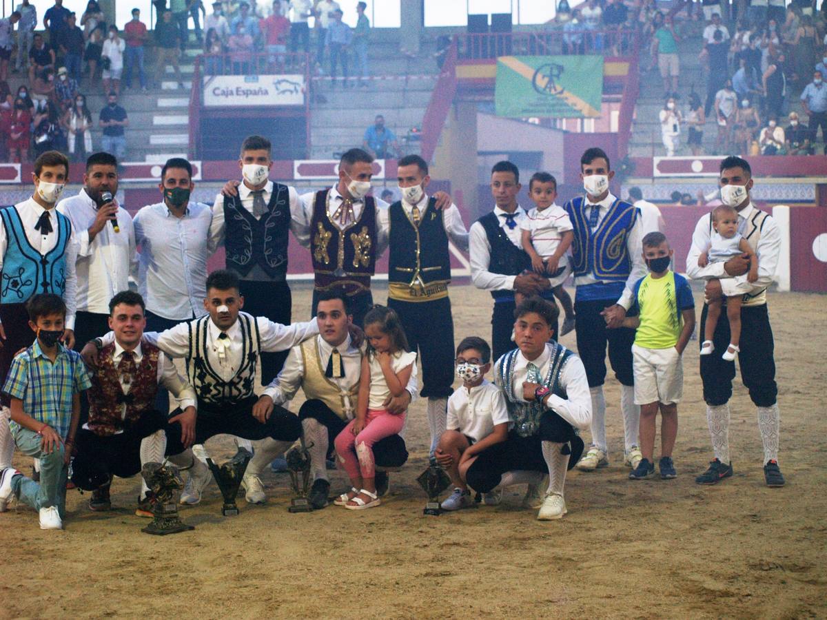 Fotos: Concurso goyesco de cortes de novillos de Pedrajas de San Esteban
