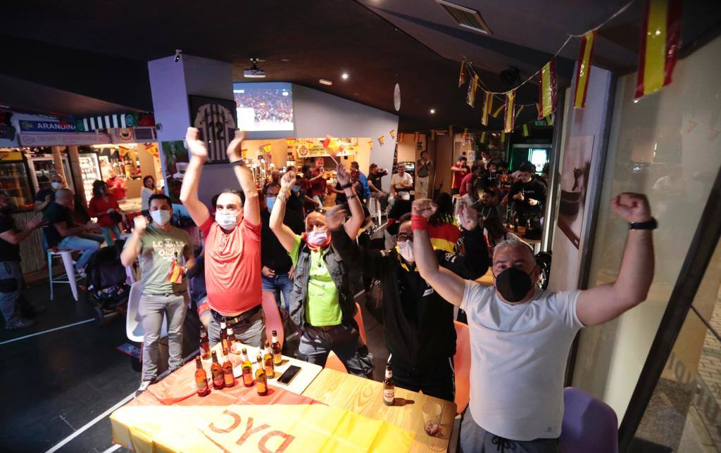 Fotos: Ambiente en Valladolid durante el Italia - España