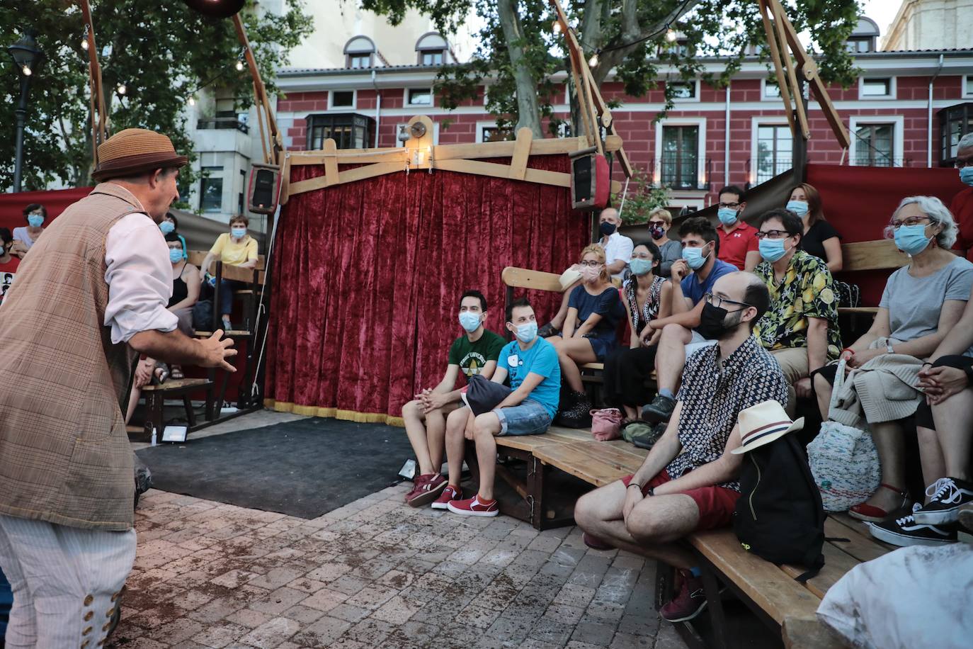 Fotos: Jornada del jueves en el Teatro de Calle de Valladolid