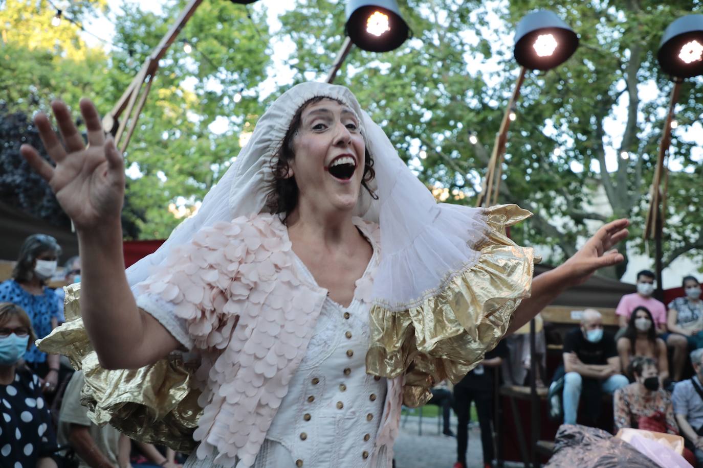 Fotos: Jornada del jueves en el Teatro de Calle de Valladolid