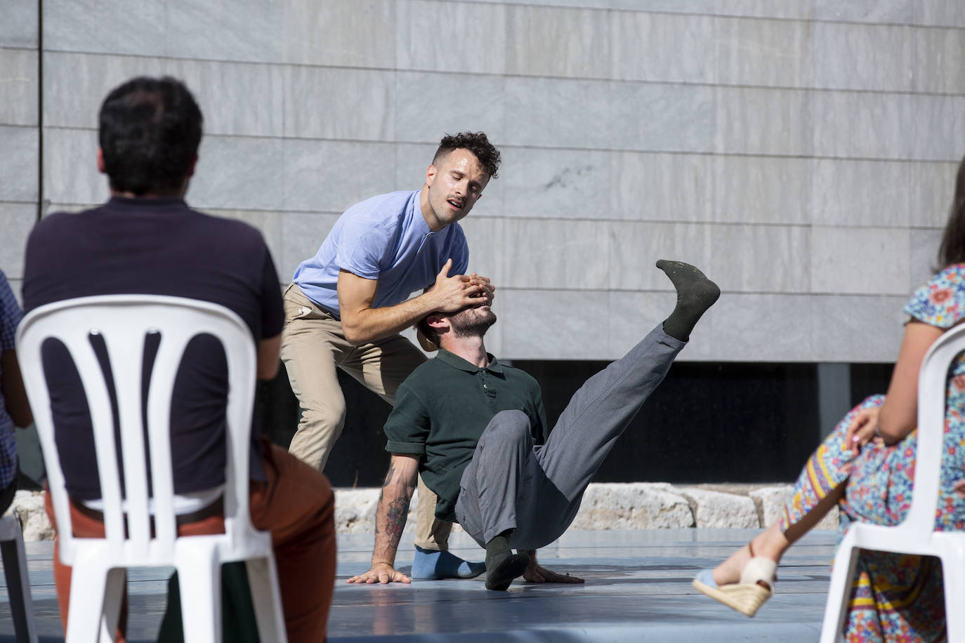 Frantics dance company. Last Space.