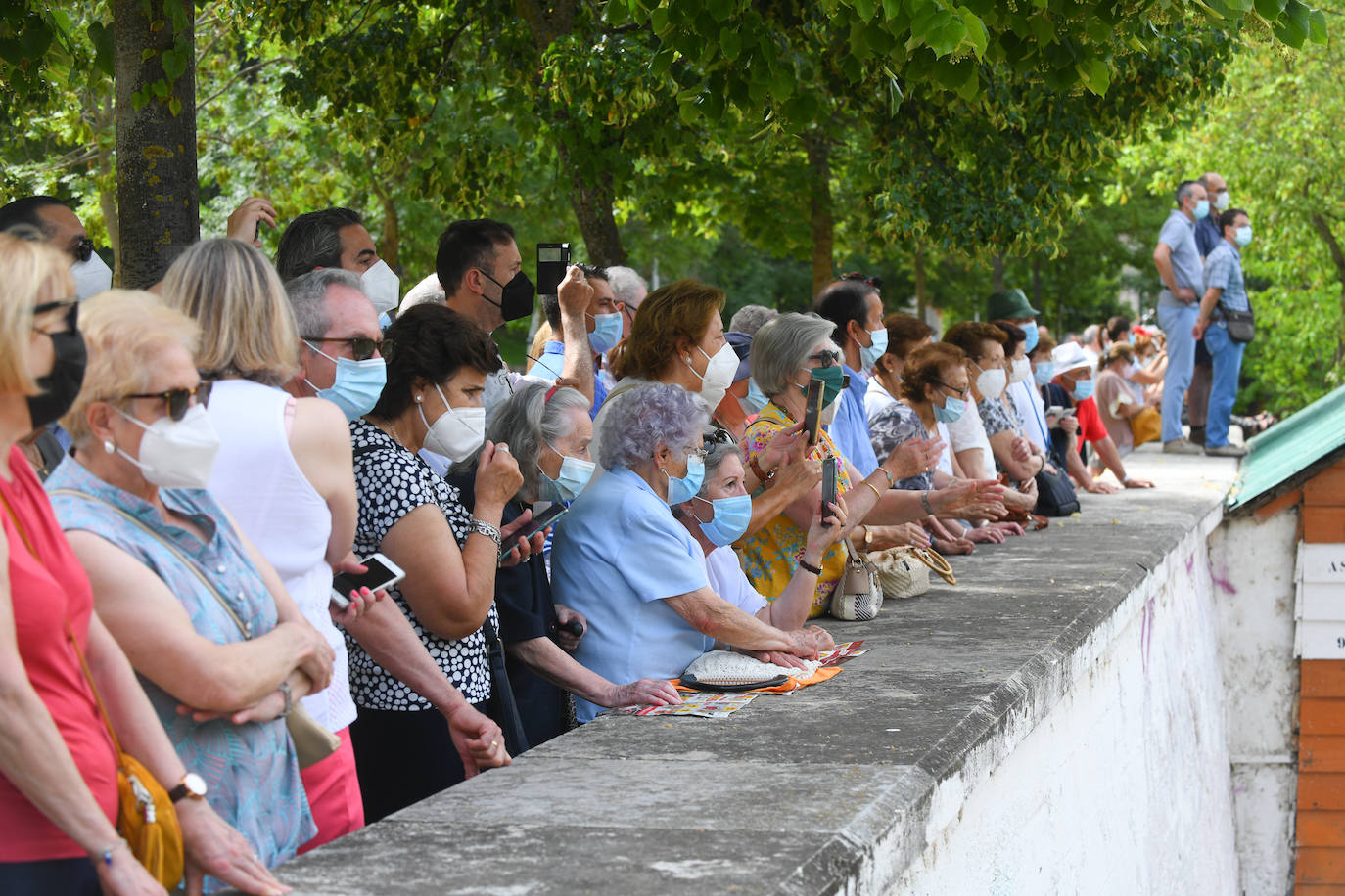 La Virgen del Carmen recorre las aguas del Pisuerga