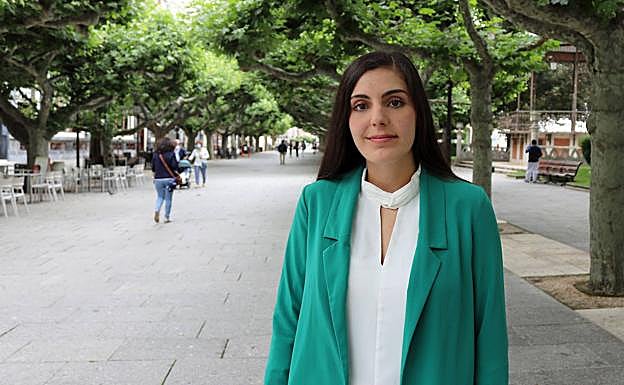 Beatriz Varona en Burgos, provincia de la que es y donde reside mientras trabaja en el Observatorio Atronómico de Cantabria.