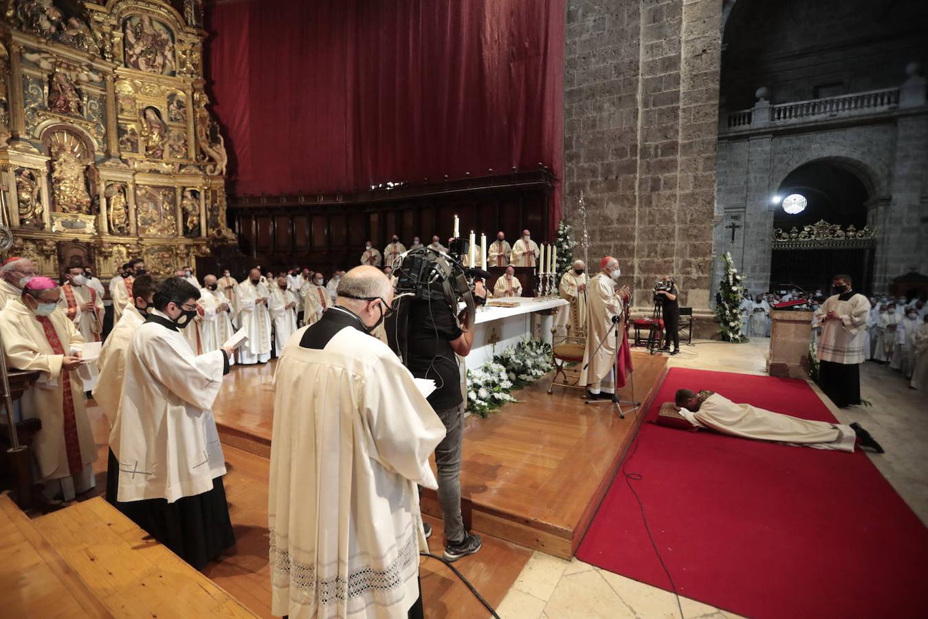 Ordenación como obispo de Rotdom de Aurelio García
