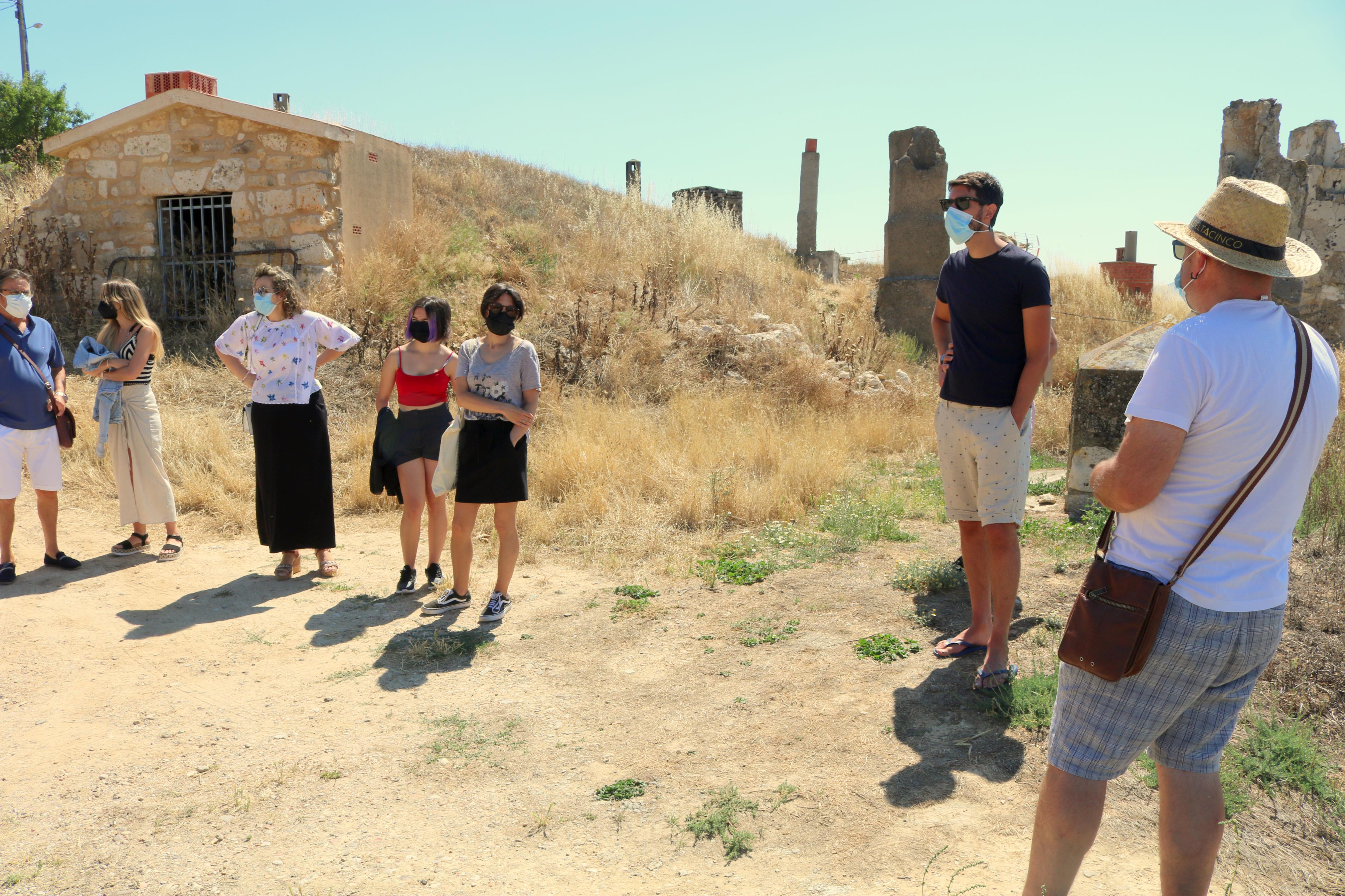 Los visitantes disfrutaron de la riqueza del patrimonio eldanense