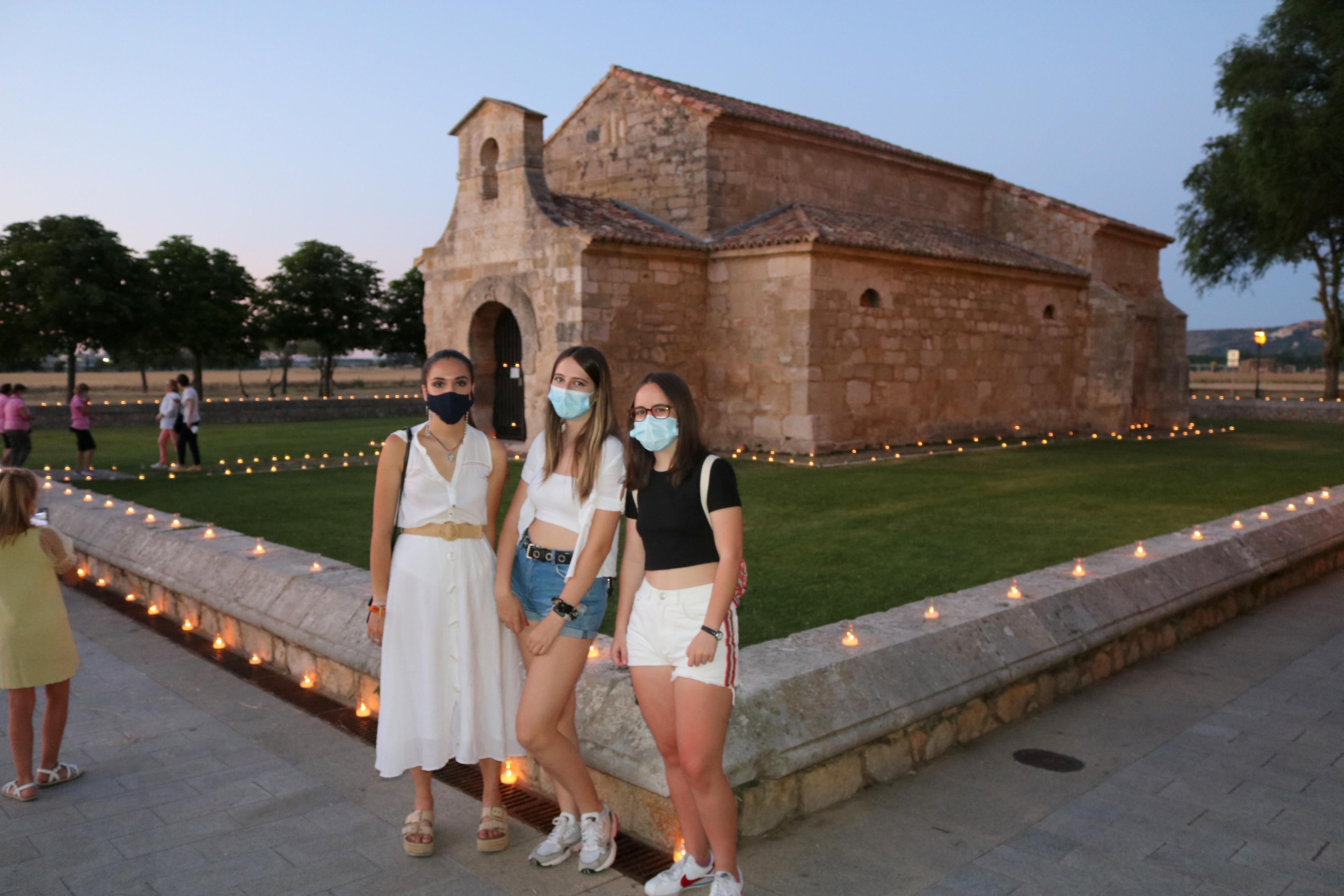 Baños de Cerrato disfruta de su Tercera Noche de las Velas