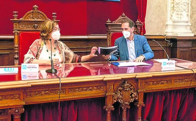 Firma del acuerdo para la recuperación ambiental de la ribera. 