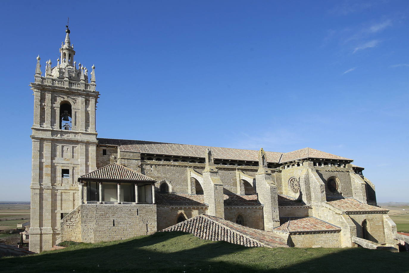 Iglesia de San Hipólito de Támara. 