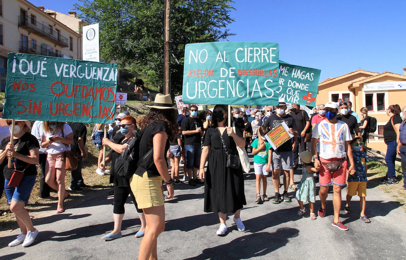 Manifestación en Sepúlveda el pasado fin de semana en contra de los recortes sanitarios.