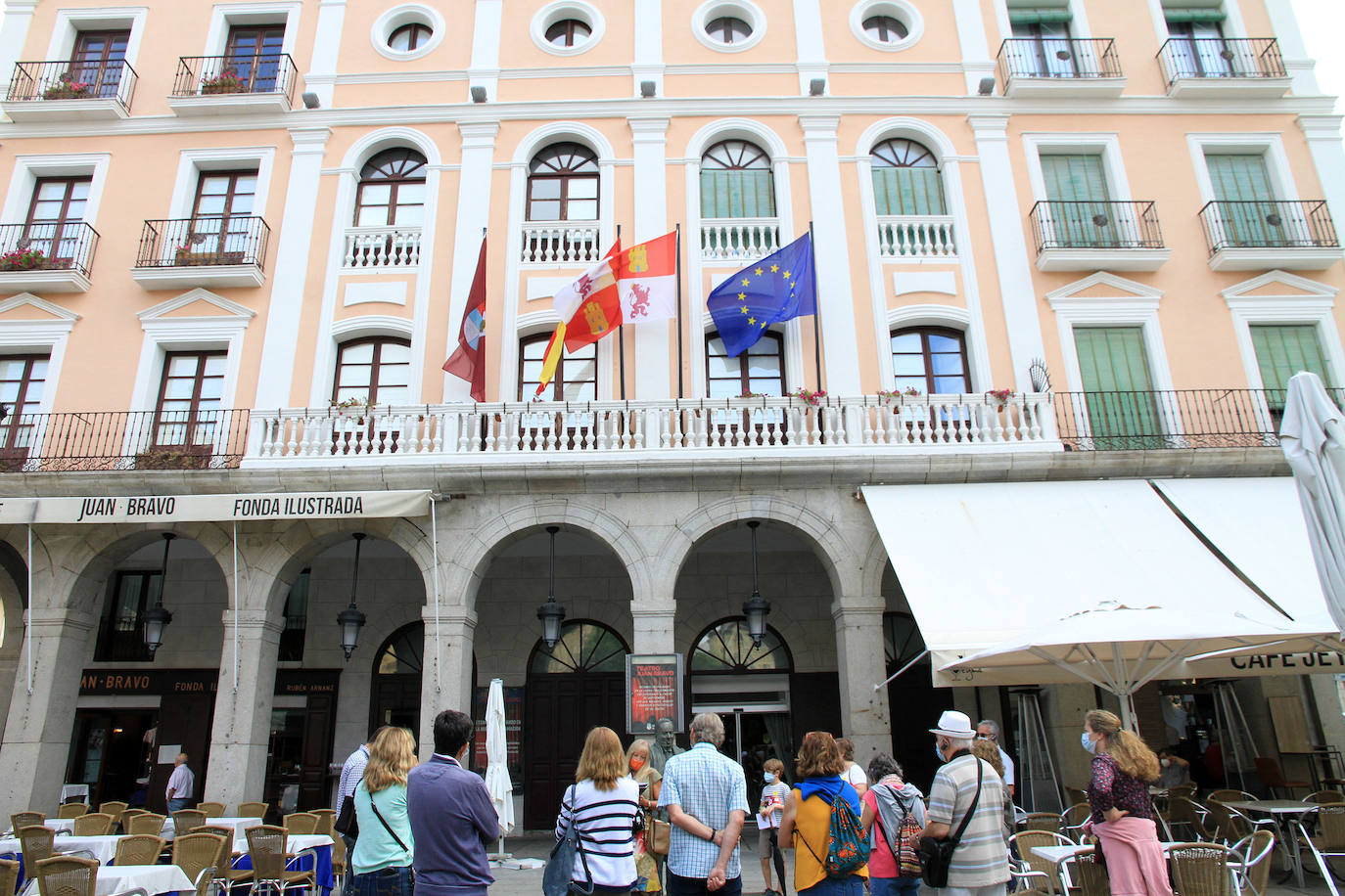 Un momento del recorrido de la visita guiada.