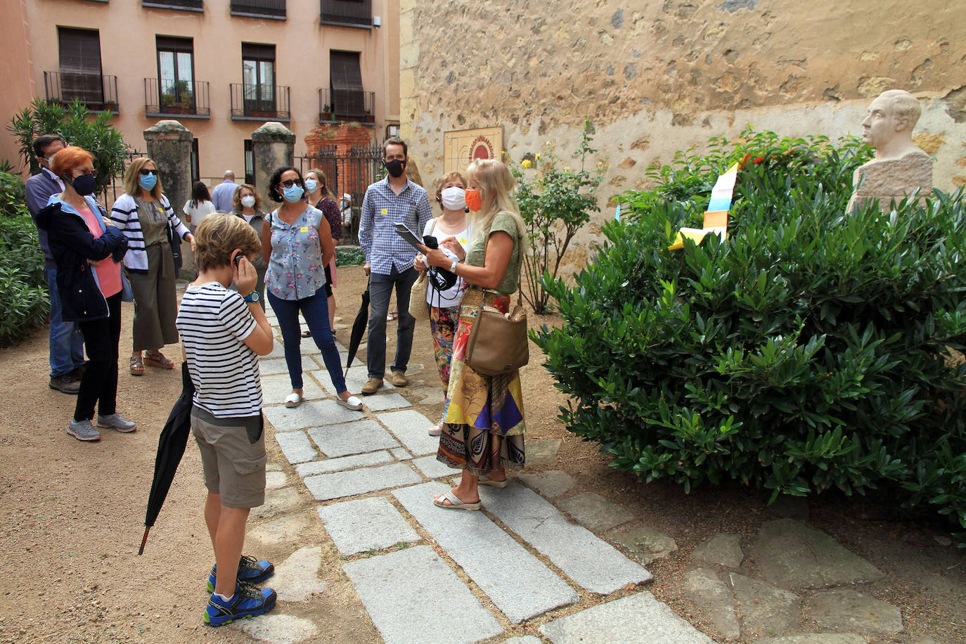 Un momento del recorrido de la visita guiada.